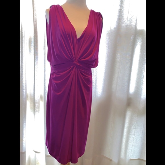Trendy Fuchsia Midi Dress - Picture 8 of 11